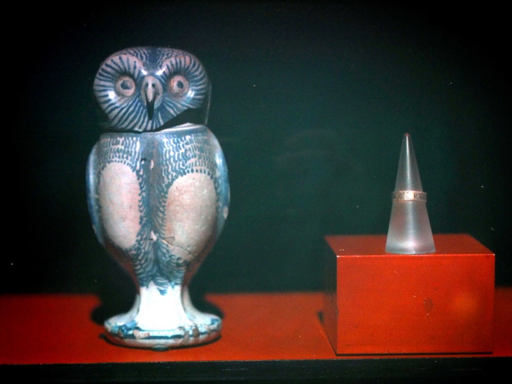 Chester Owl Jug and Ring_Low_Res